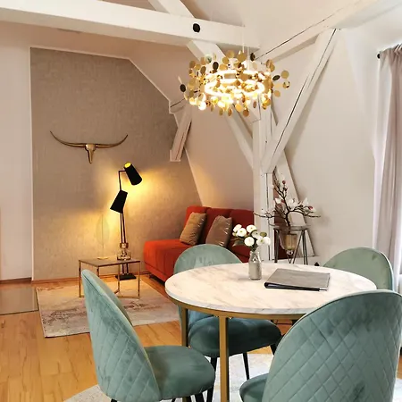 Bohnapartments Steigerwald - 3 Badezimmer - 4 Schlafzimmer - Vollausstattung - Wlan - Gratis Parkplatze Apartman Erfurt