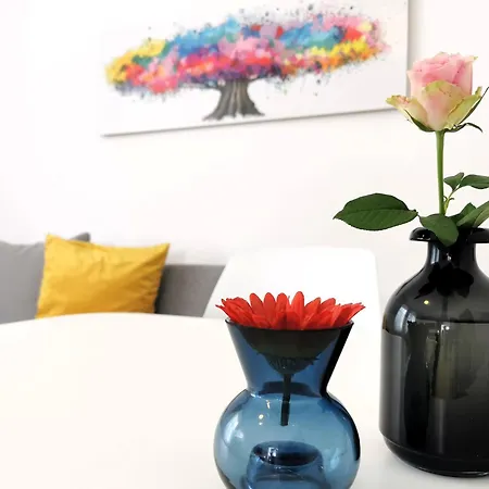 Apartman Bohnapartments Steigerwald - 3 Badezimmer - 4 Schlafzimmer - Vollausstattung - Wlan - Gratis Parkplatze *