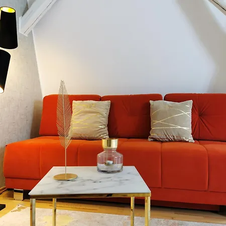 Bohnapartments Steigerwald - 3 Badezimmer - 4 Schlafzimmer - Vollausstattung - Wlan - Gratis Parkplatze *