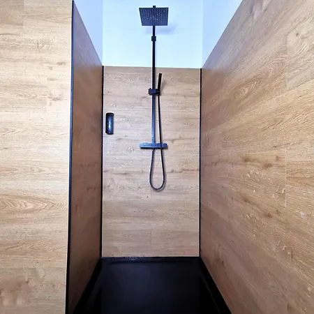 Apartman Bohnapartments Steigerwald - 3 Badezimmer - 4 Schlafzimmer - Vollausstattung - Wlan - Gratis Parkplatze